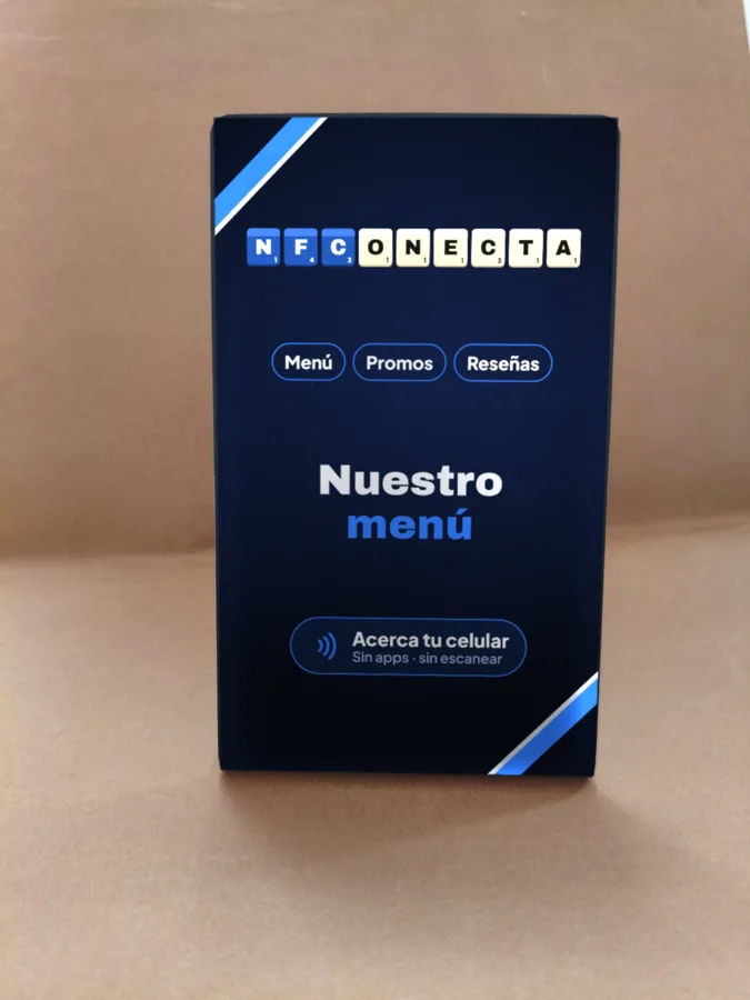 Exhibidor NFC negro con el menú del restaurante